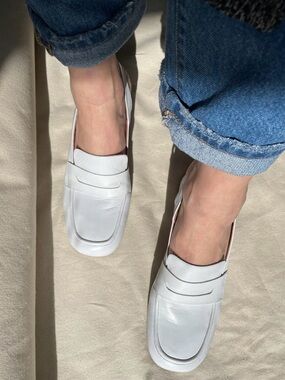 Miz Mooz White Leather Loafer Mule size 41 (9.5/10)